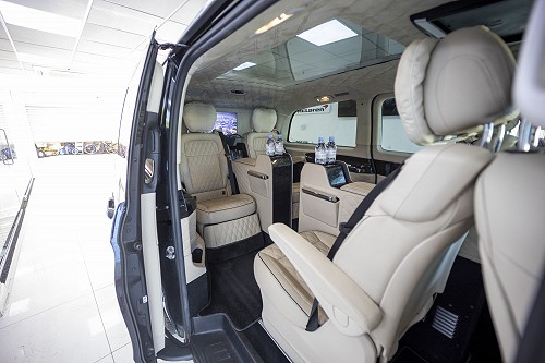 Mercedes V Class Senzati - Inside