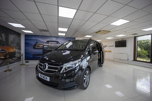 Mercedes Jet Class - Front