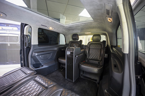 Mercedes jet class 5 - inside