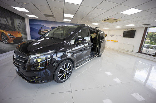 Mercedes jet class 5 - outside