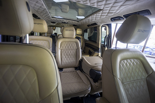 Mercedes jet class 7 - Drives seat looking back