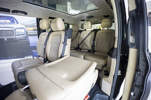 Mercedes jet class 7 - view of the back cream seats