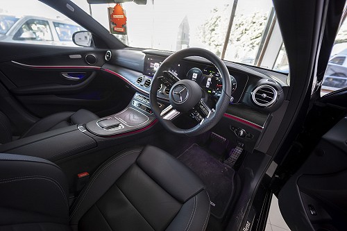 Mercedes E200 - Inside