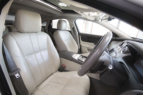 Jaguar XJ front seats