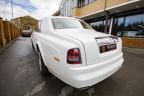 Rolls Royce Phantom White wedding car from rear
