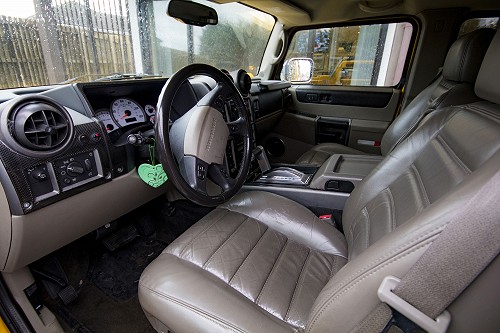 Hummer H2 front seats